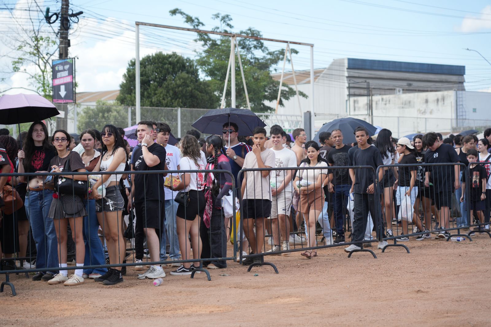 O público se mostrou entusiasmado, mesmo diante da espera nas filas de entrada