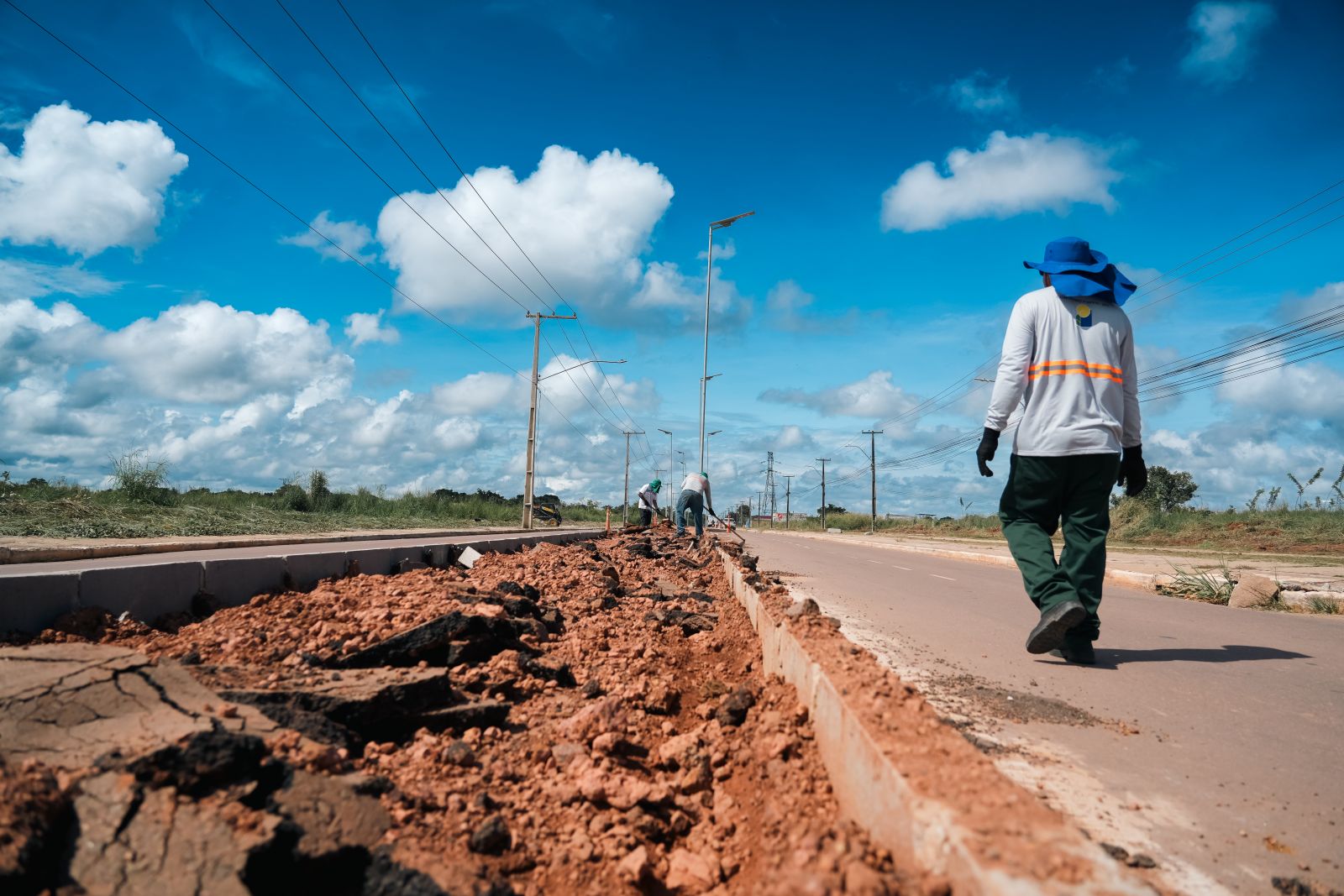 Situação da Estrada dos Periquitos não é isolada